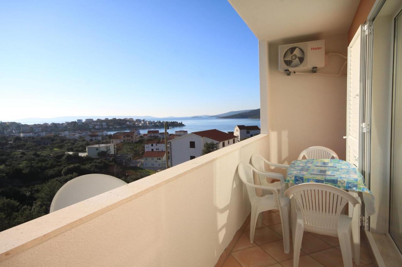 Apartments With A Parking Space Seget Vranjica, Trogir - 8507 Экстерьер фото