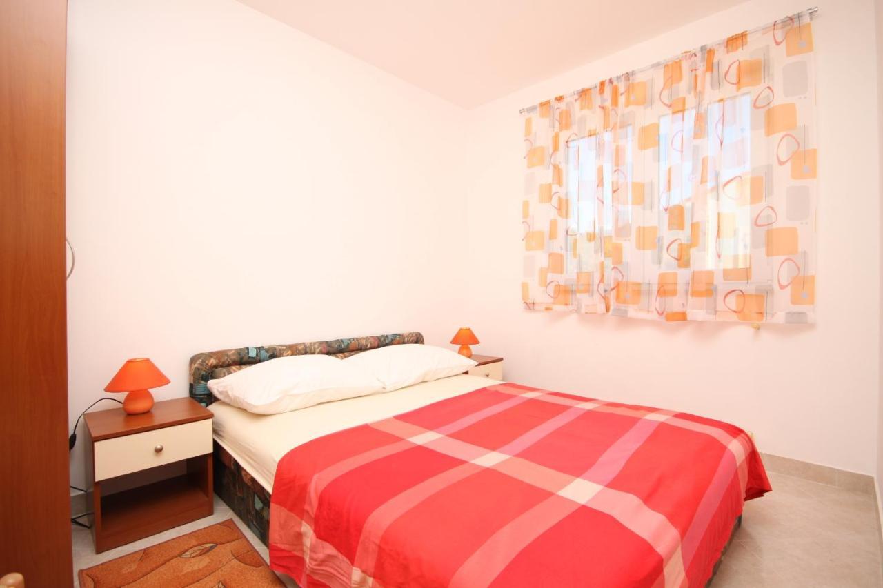 Apartments With A Parking Space Seget Vranjica, Trogir - 8507 Экстерьер фото